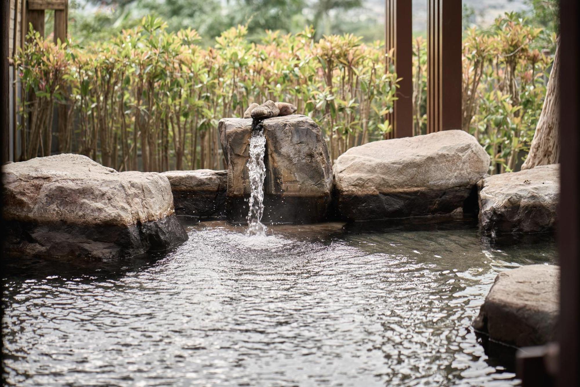 Hotel Royal Chiao Hsi Цзяоси Экстерьер фото Onsen